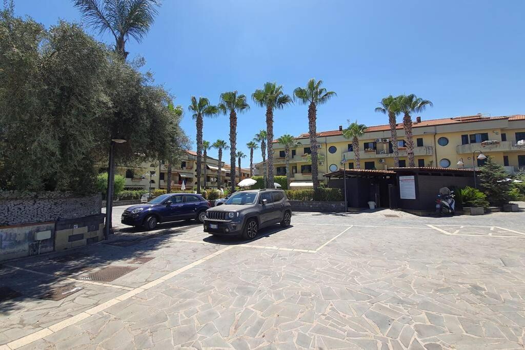 Sicilia, Mansarda Le Due Terrazze Apartment Mascali Exterior photo